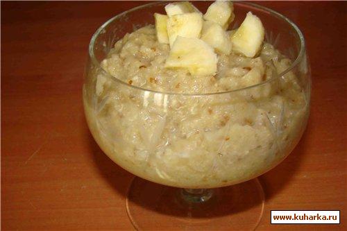 Рецепт Пюре из банана и яблок с орехами