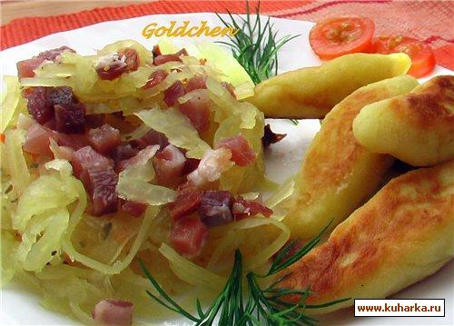 Рецепт Schupfnudeln mit Sauerkraut/Картофельные колбаски с капустой и шпиком