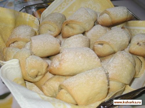 Рецепт Рогалики с начинкой из грецких орехов