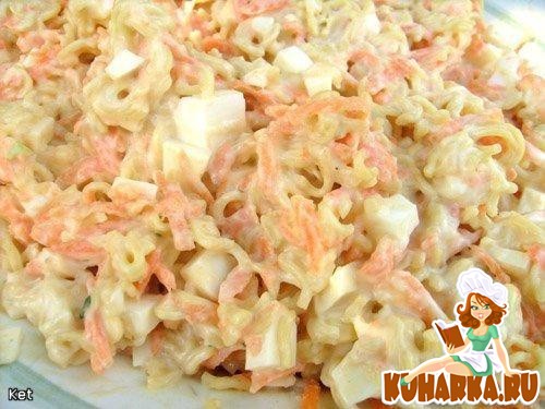 Рецепт Морковный салатик с вермишелью от Иши (кукинг)